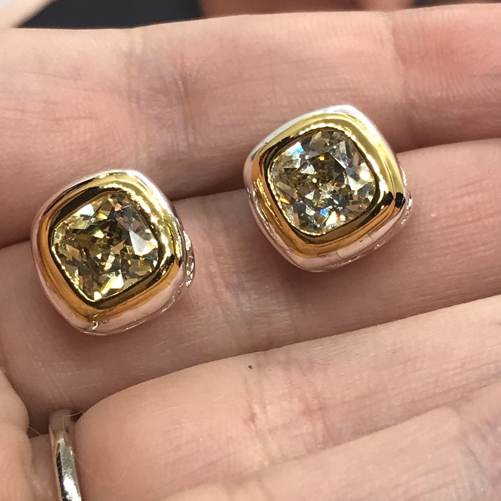 Silver Yellow Stud Earrings - Picture 5 of 6